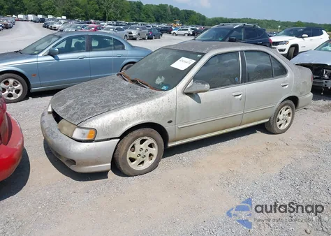 1999 Nissan Sentra Gxe/Xe z USA, uszkodzony, nr VIN 1N4AB41D0XC708500